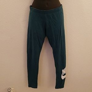 Nike leggings